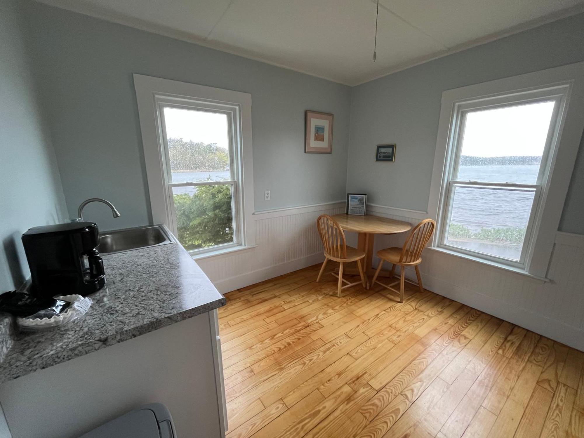 Spinneys Guesthouse & Beach Cottages Phippsburg Exteriér fotografie